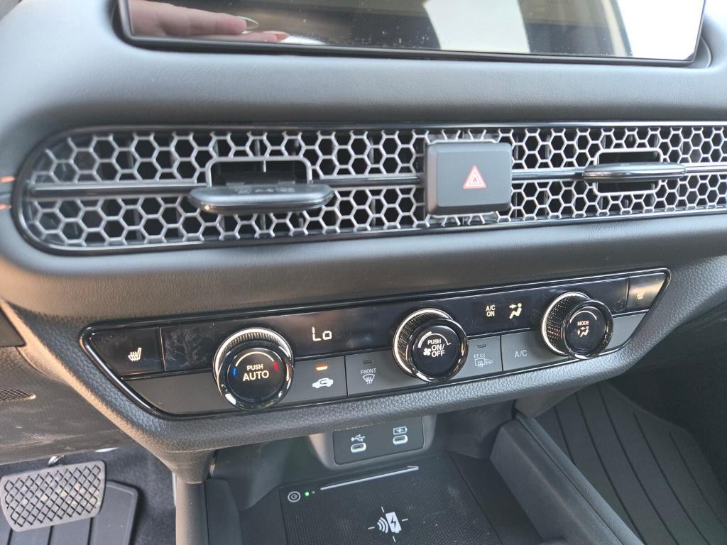 new 2026 Honda HR-V car, priced at $33,100