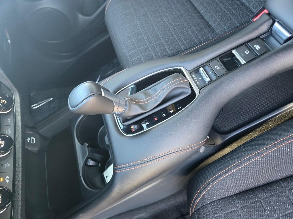 used 2025 Honda HR-V car, priced at $26,991