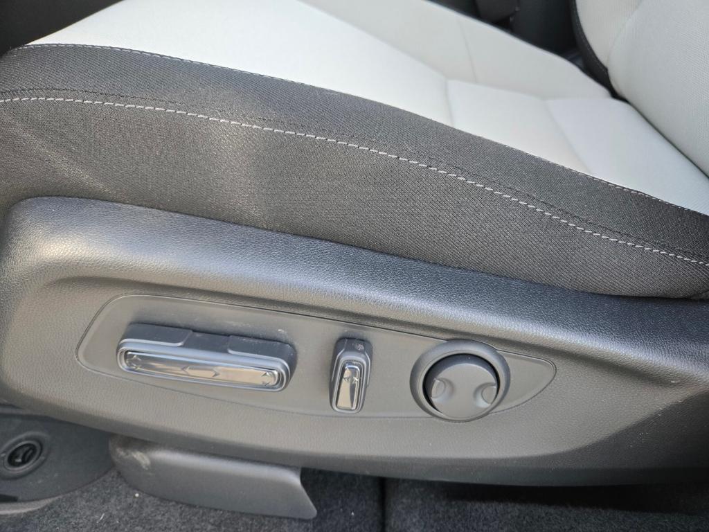 new 2025 Honda CR-V car, priced at $36,940