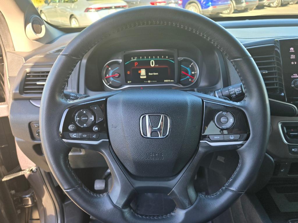 used 2022 Honda Pilot car, priced at $31,524