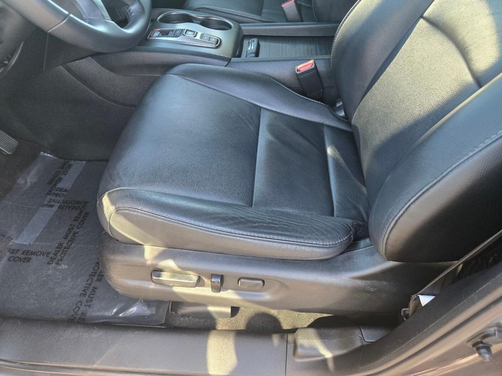 used 2022 Honda Pilot car, priced at $31,524