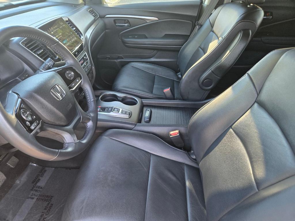 used 2022 Honda Pilot car, priced at $31,524
