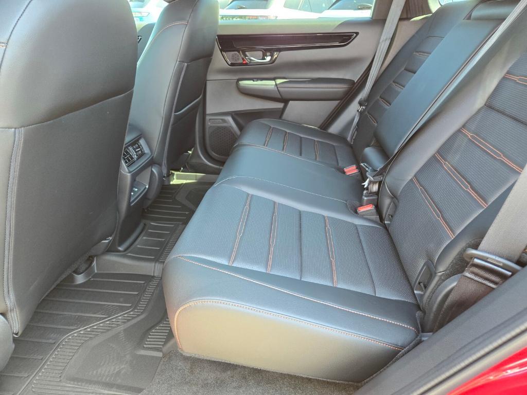 new 2025 Honda CR-V Hybrid car, priced at $44,645