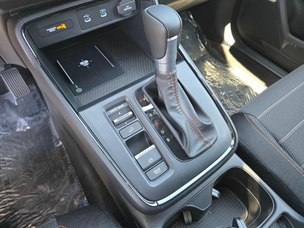 new 2026 Honda CR-V Hybrid car, priced at $40,275