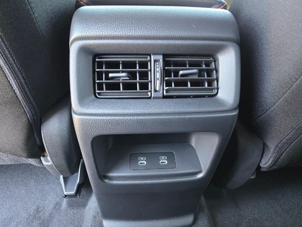 new 2026 Honda CR-V Hybrid car, priced at $40,275