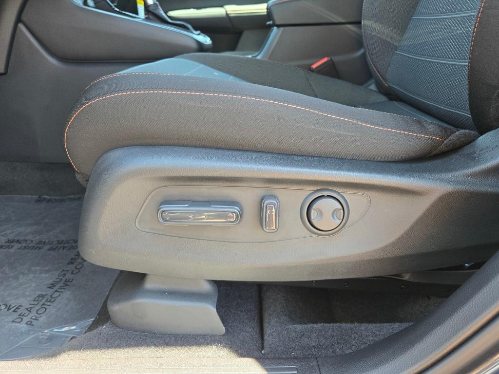 new 2026 Honda CR-V Hybrid car, priced at $40,275