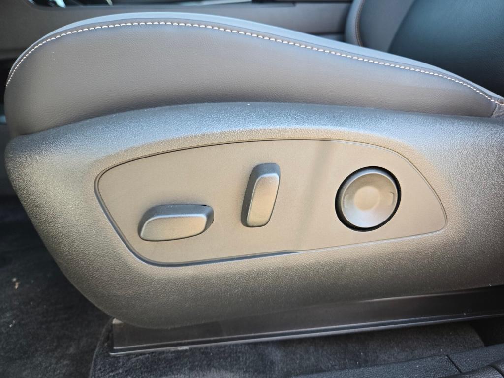 new 2025 Honda Prologue car, priced at $55,300