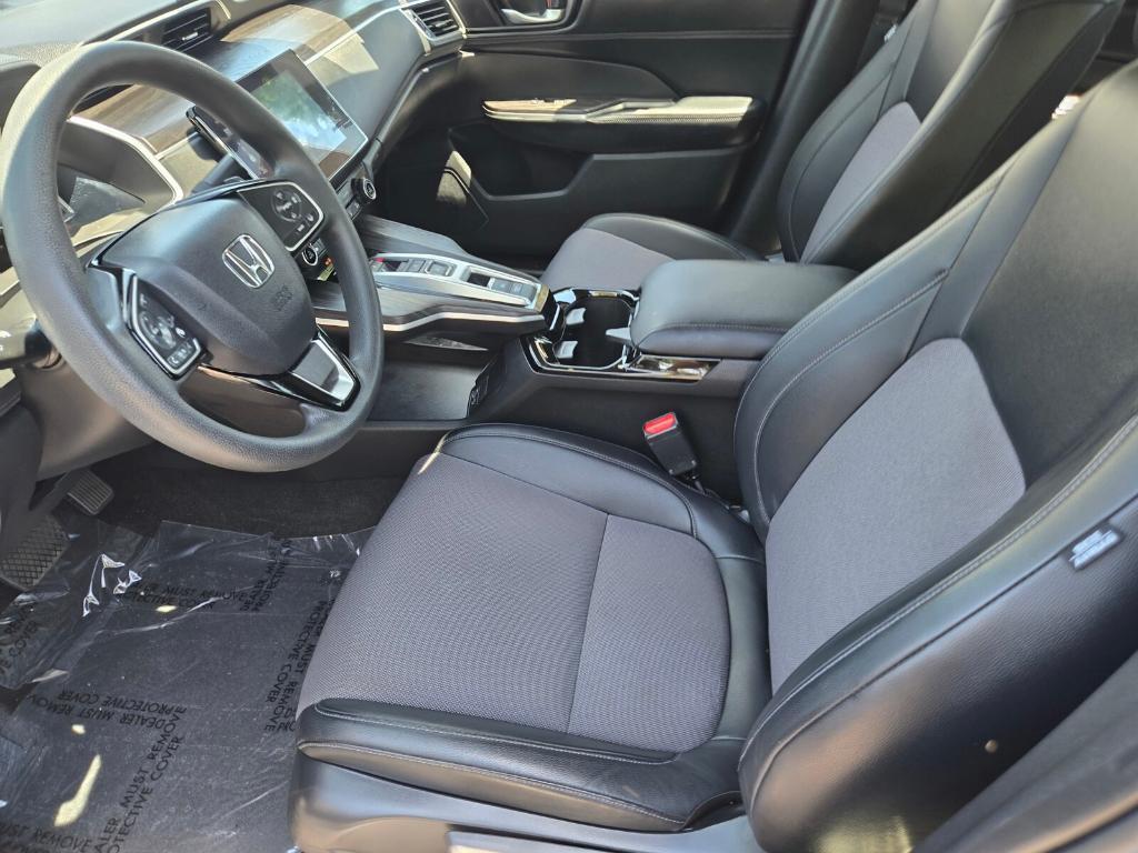 used 2018 Honda Clarity Plug-In Hybrid car, priced at $23,593