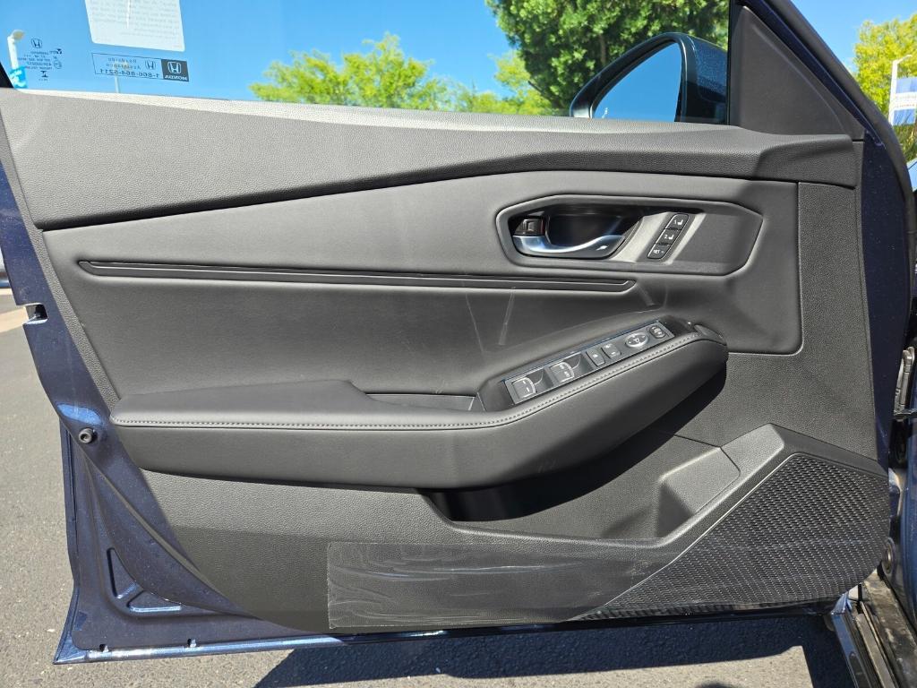 new 2025 Honda Accord Hybrid car, priced at $42,190