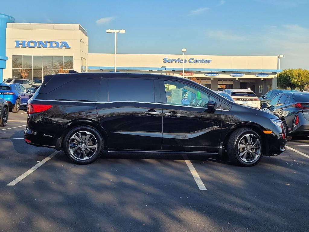 used 2023 Honda Odyssey car, priced at $39,674