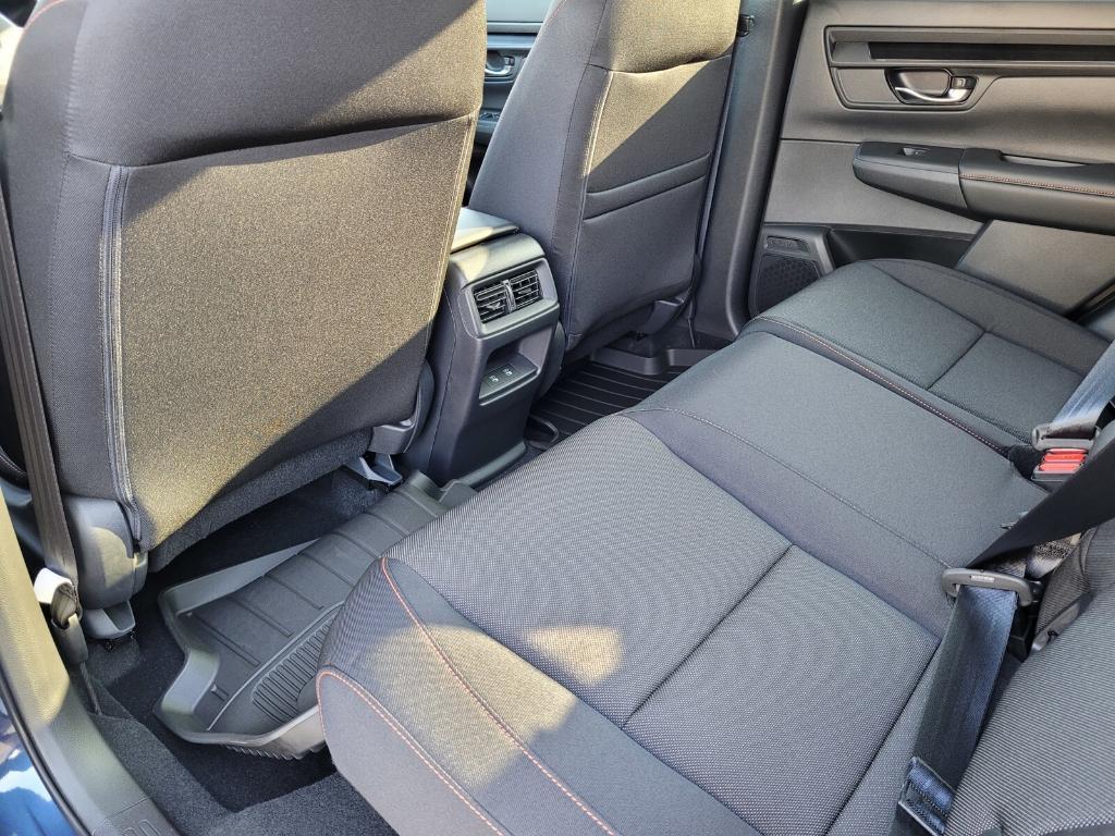 new 2025 Honda CR-V Hybrid car, priced at $37,740