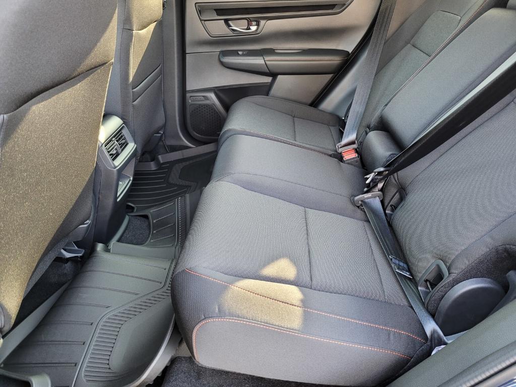 new 2025 Honda CR-V Hybrid car, priced at $37,740
