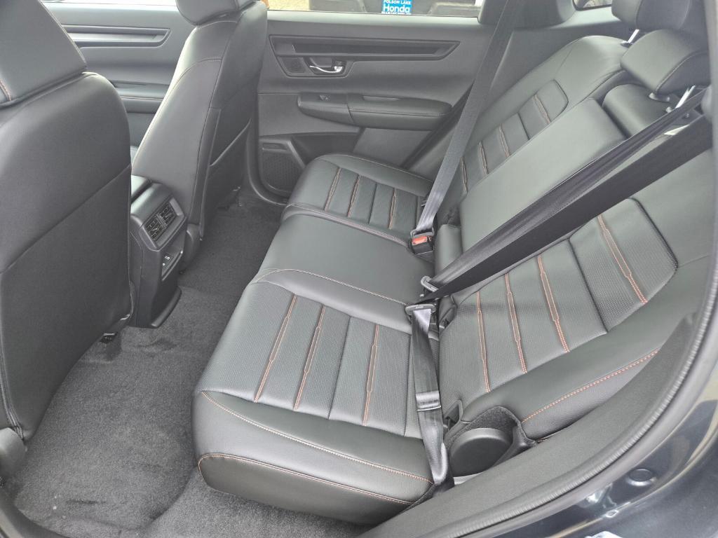 new 2026 Honda CR-V Hybrid car, priced at $43,370