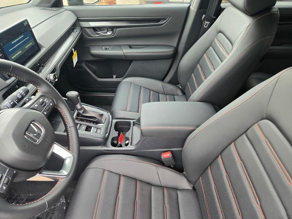 new 2026 Honda CR-V Hybrid car, priced at $43,370