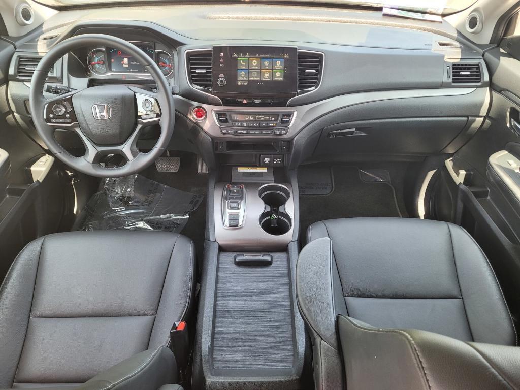 used 2022 Honda Pilot car, priced at $35,987