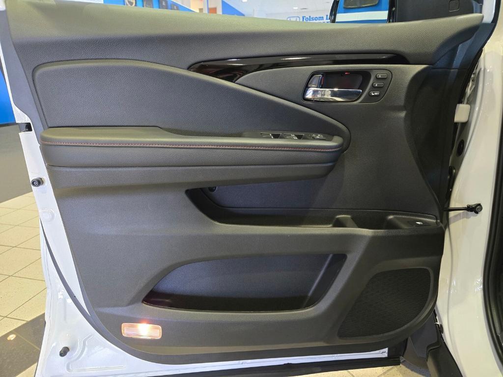 new 2025 Honda Ridgeline car, priced at $50,350