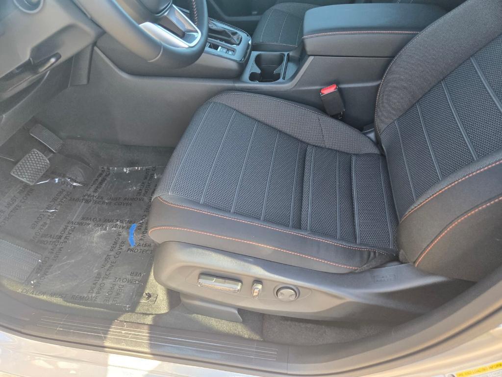 new 2026 Honda CR-V Hybrid car, priced at $40,275