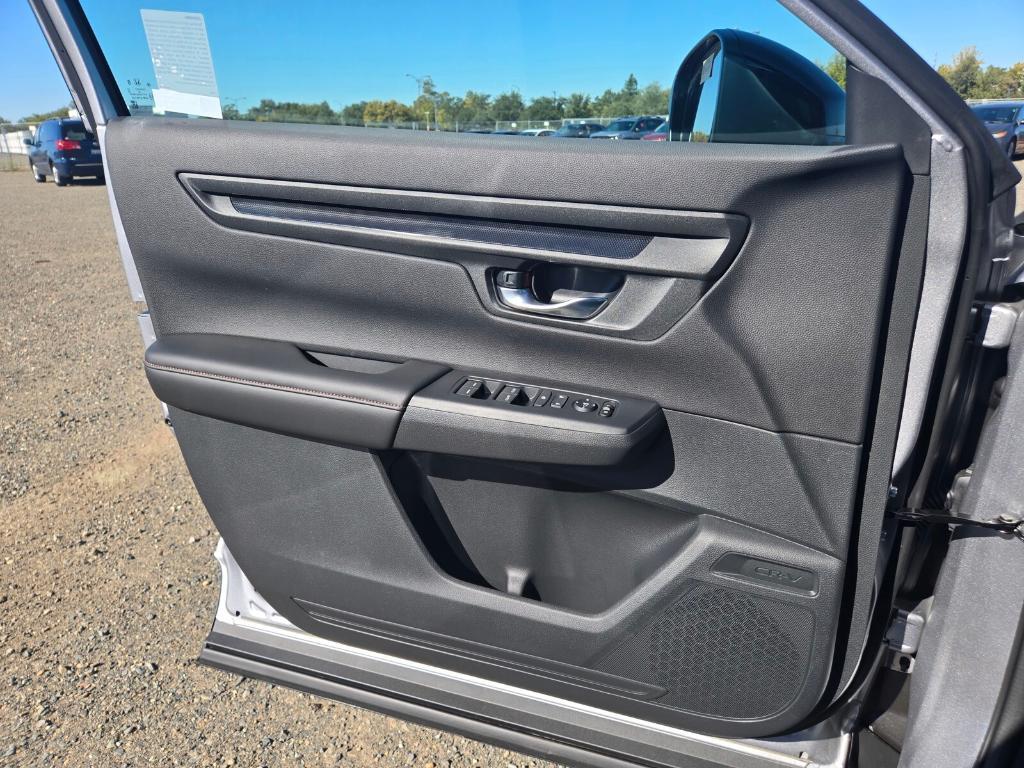 new 2026 Honda CR-V Hybrid car, priced at $40,275