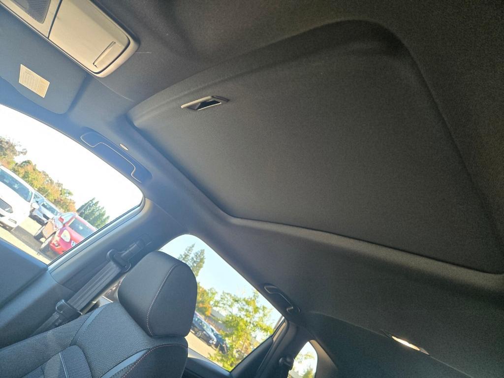 new 2026 Honda CR-V Hybrid car, priced at $40,275