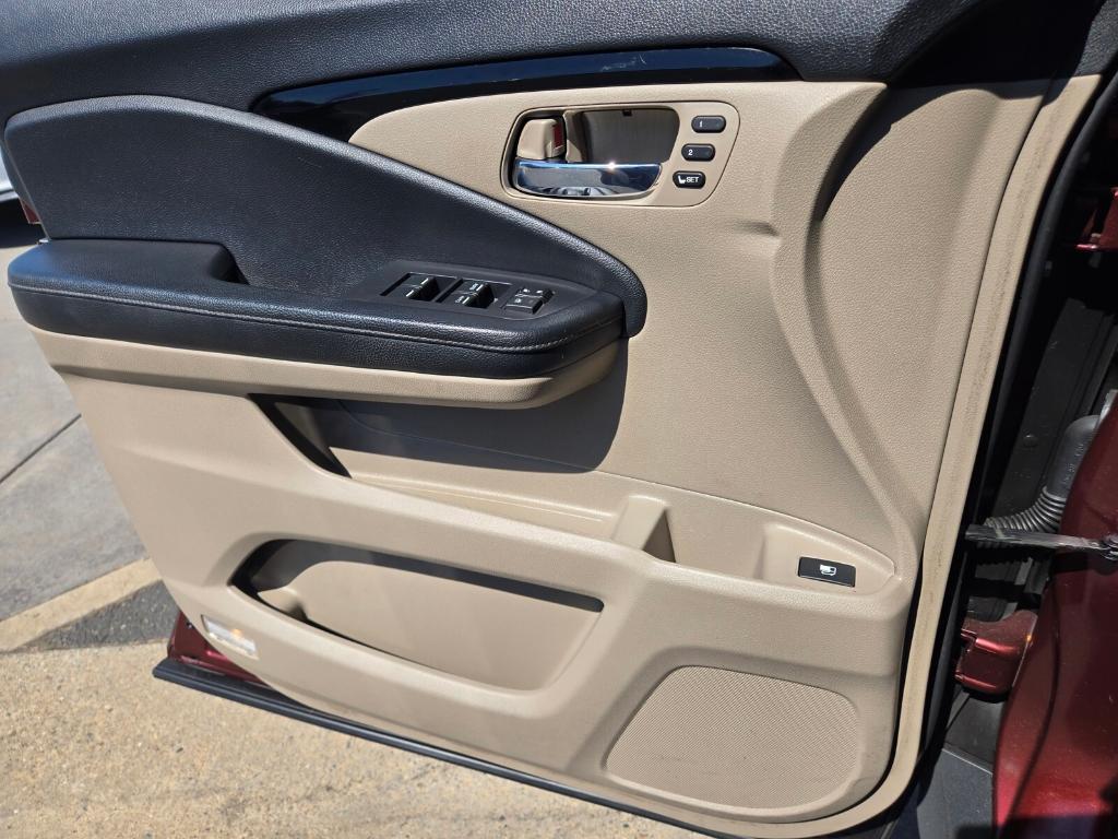 used 2019 Honda Ridgeline car, priced at $26,302