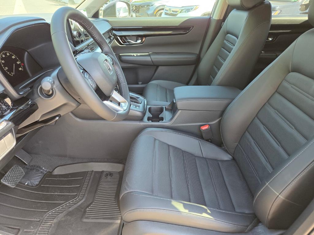 new 2025 Honda CR-V car, priced at $39,590