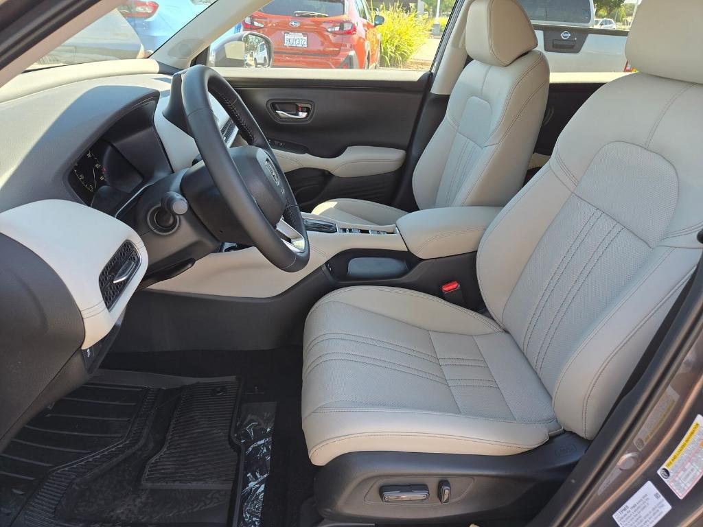 new 2026 Honda HR-V car, priced at $33,195