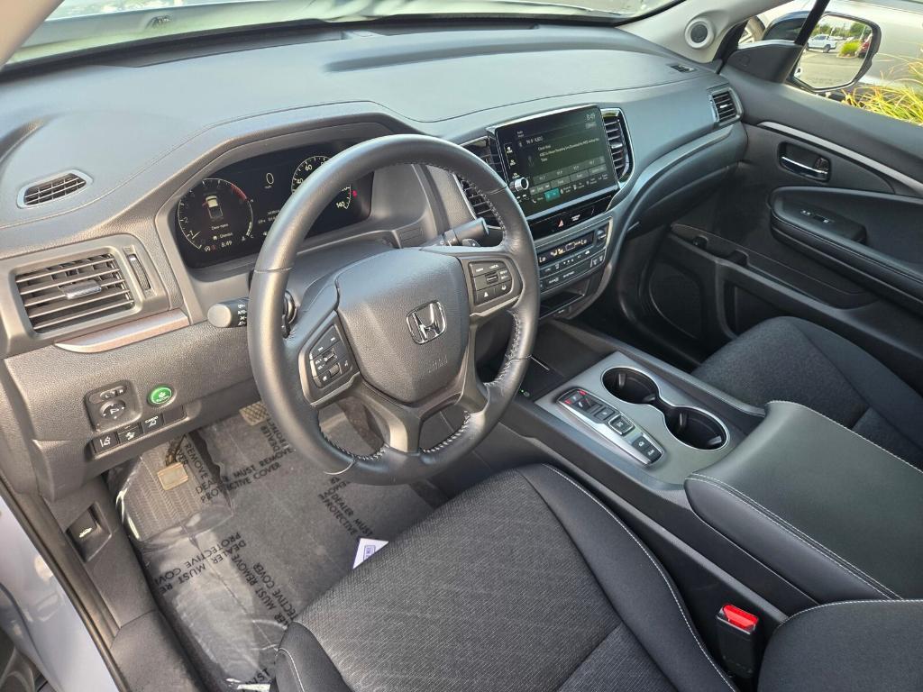 used 2024 Honda Ridgeline car, priced at $33,987