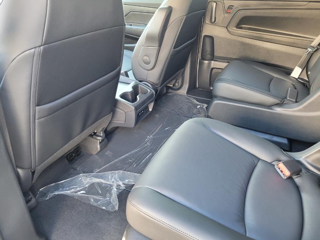 new 2025 Honda Odyssey car, priced at $45,820