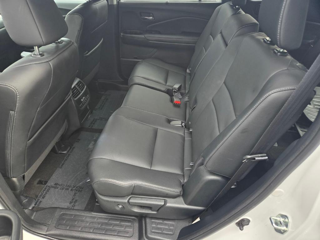 used 2022 Honda Pilot car, priced at $28,898