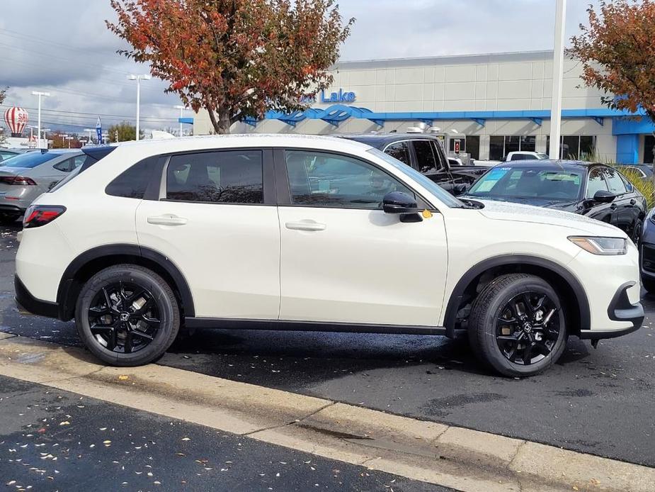 new 2025 Honda HR-V car, priced at $30,600