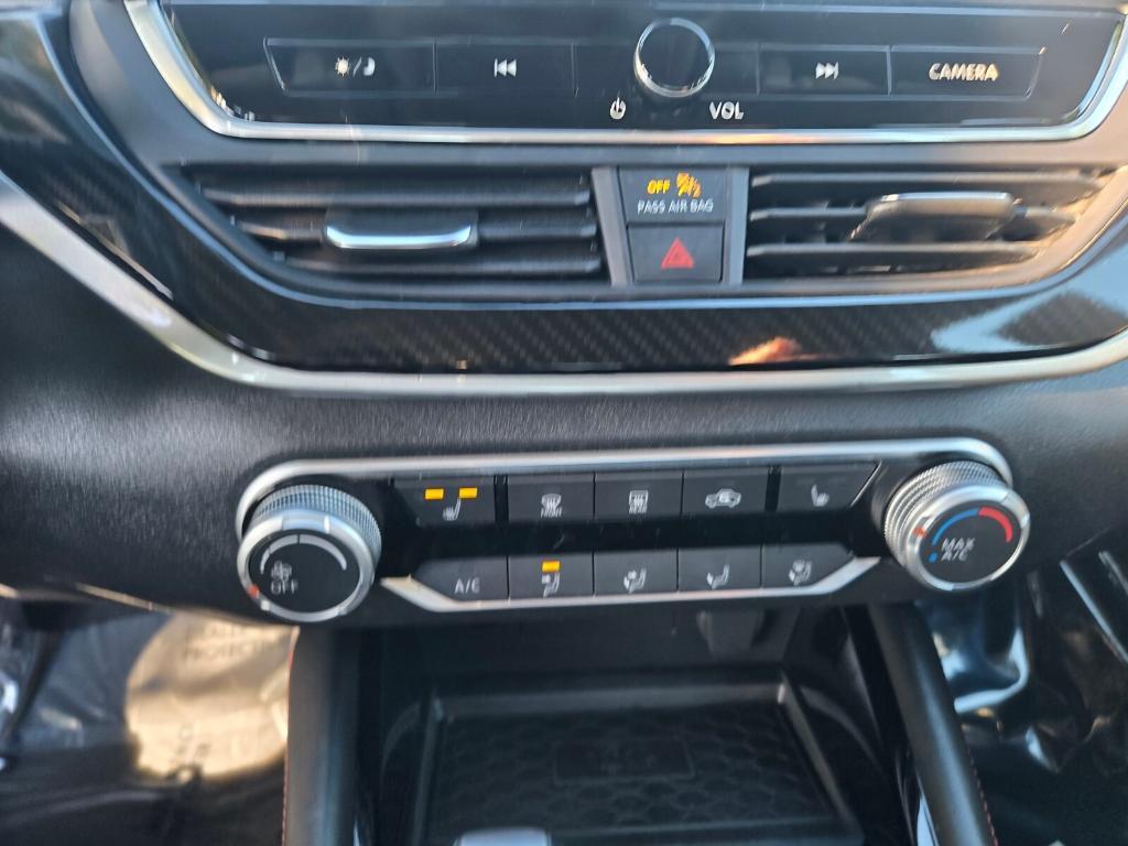 used 2023 Nissan Altima car, priced at $22,551