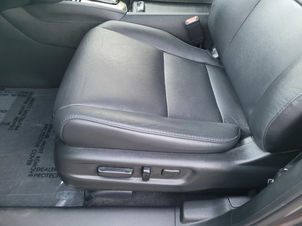 used 2022 Honda Pilot car, priced at $34,840