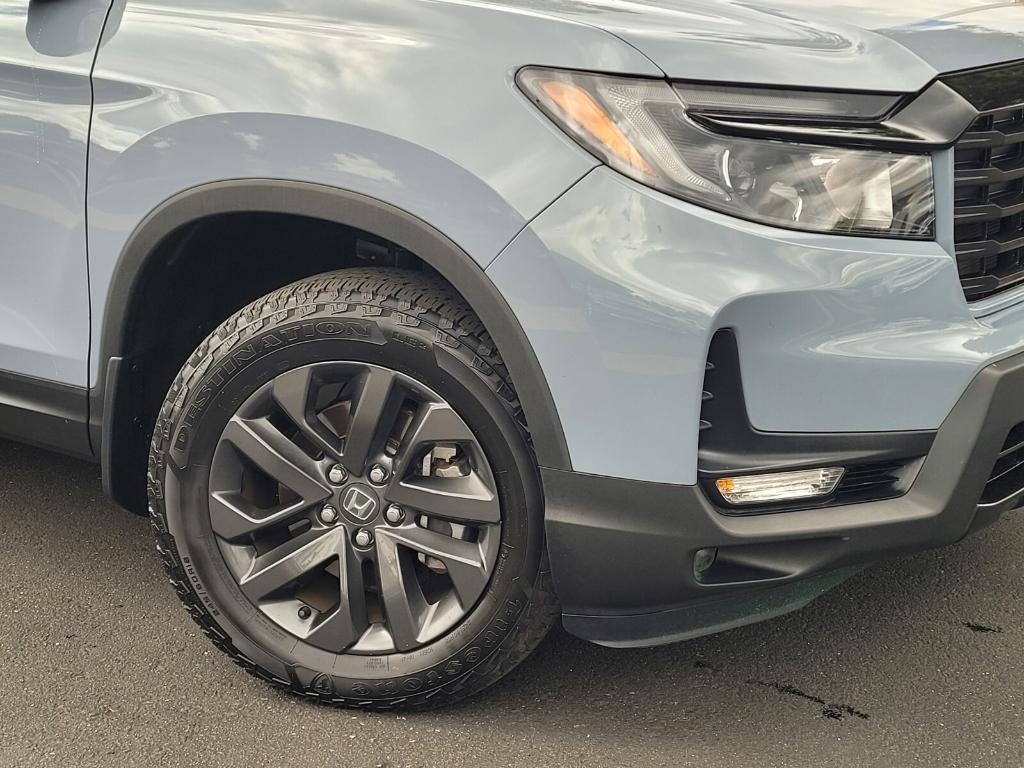 used 2023 Honda Ridgeline car, priced at $33,372