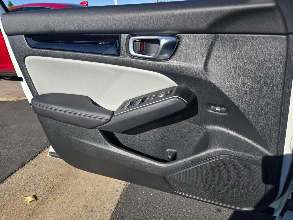 used 2025 Honda Civic Hybrid car, priced at $31,299