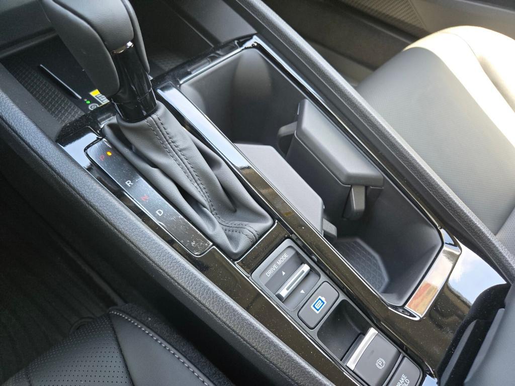 new 2025 Honda Accord Hybrid car, priced at $38,240