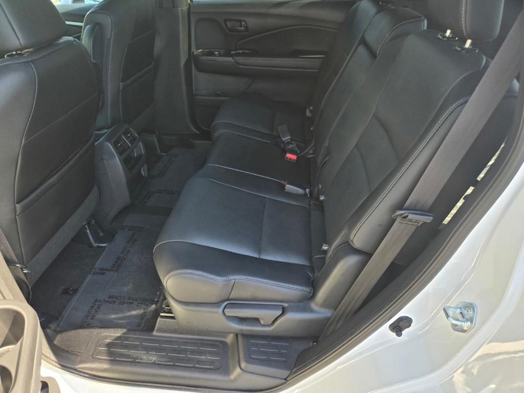 used 2022 Honda Passport car, priced at $31,945