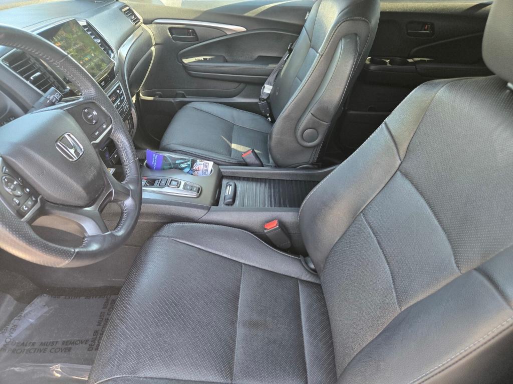 used 2022 Honda Passport car, priced at $31,945