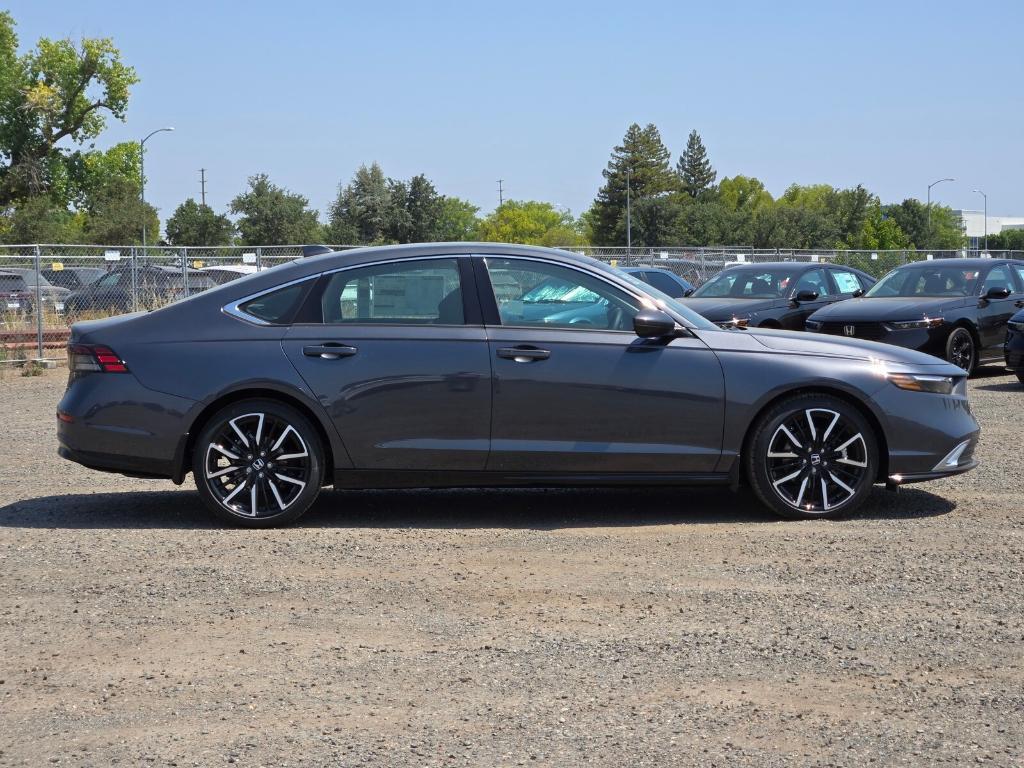 new 2025 Honda Accord Hybrid car, priced at $42,145