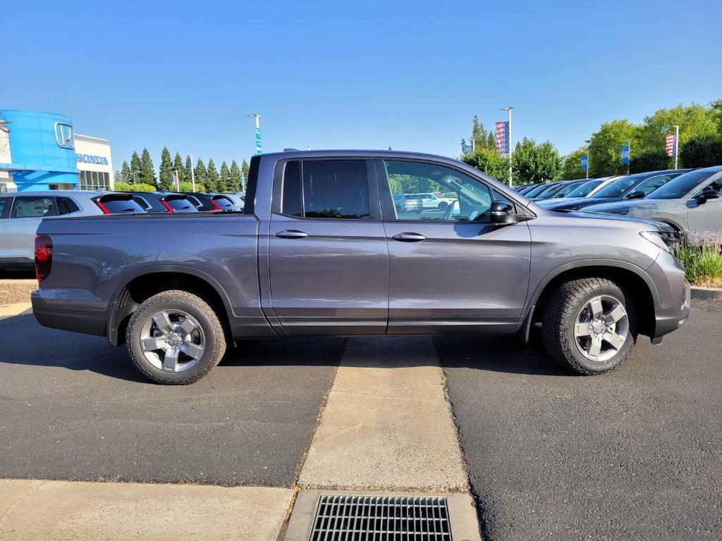 new 2025 Honda Ridgeline car, priced at $48,525