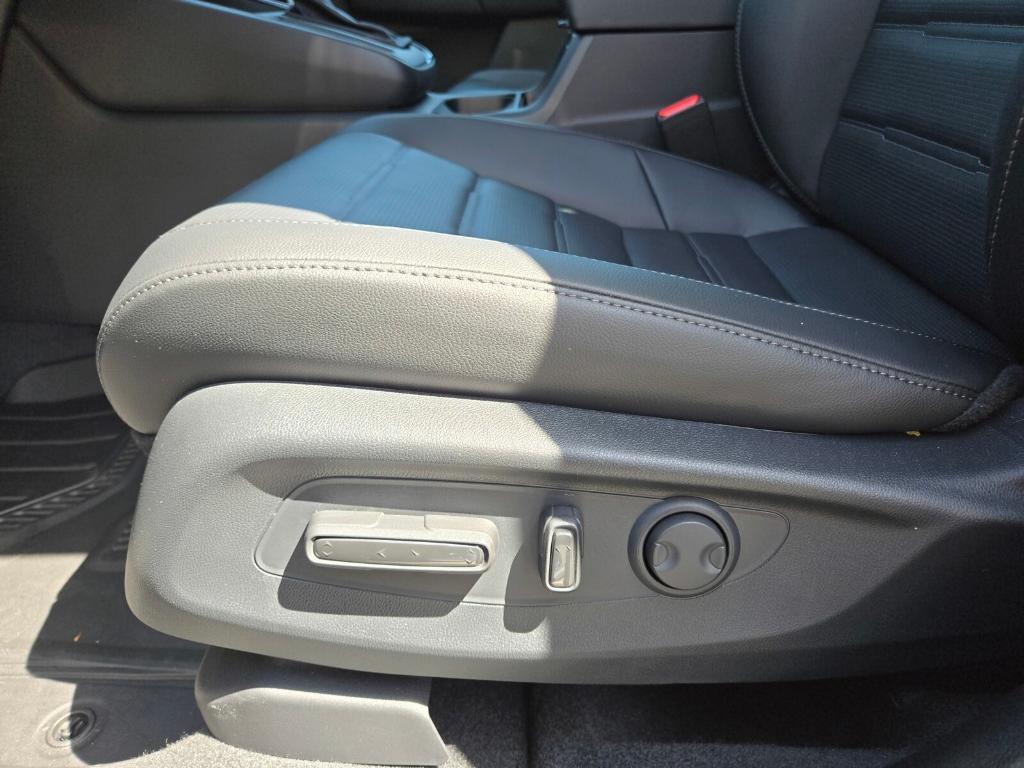 new 2025 Honda CR-V car, priced at $39,590