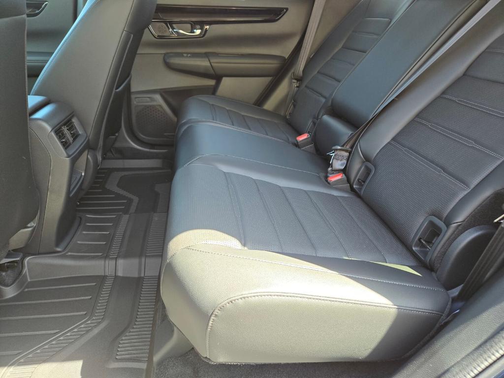 new 2025 Honda CR-V car, priced at $39,590