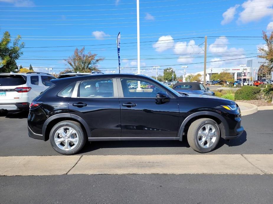 new 2025 Honda HR-V car, priced at $28,045