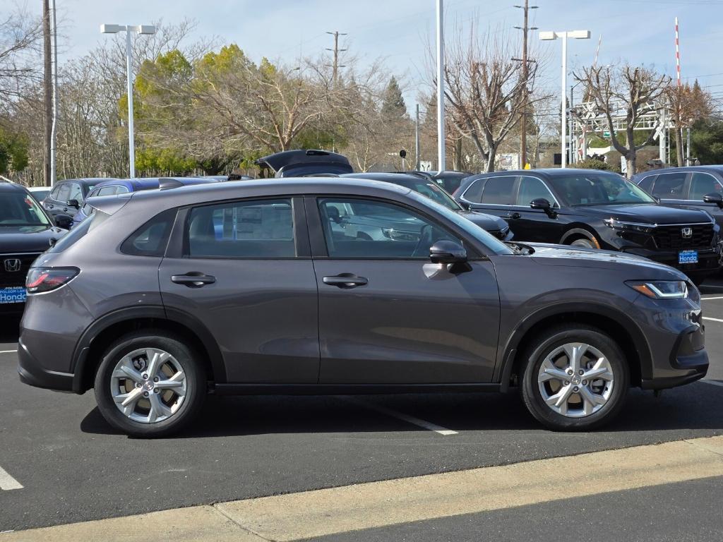 new 2025 Honda HR-V car, priced at $28,490