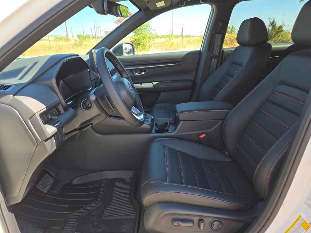new 2026 Honda CR-V Hybrid car, priced at $42,270