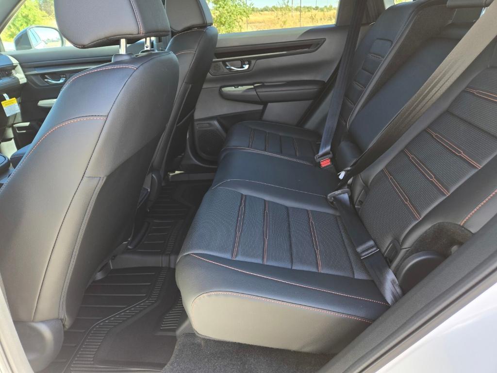 new 2026 Honda CR-V Hybrid car, priced at $42,270