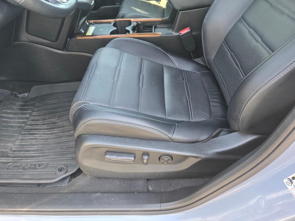 used 2022 Honda CR-V car, priced at $31,754