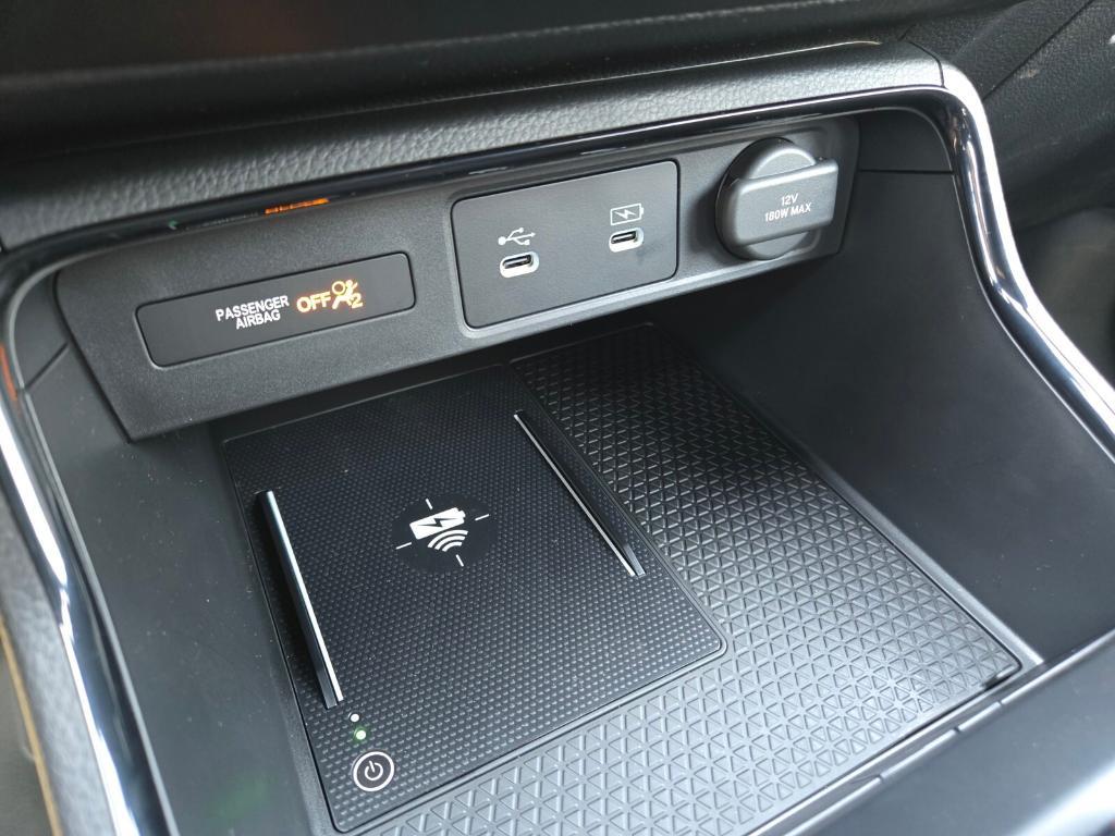 new 2026 Honda CR-V Hybrid car, priced at $43,770