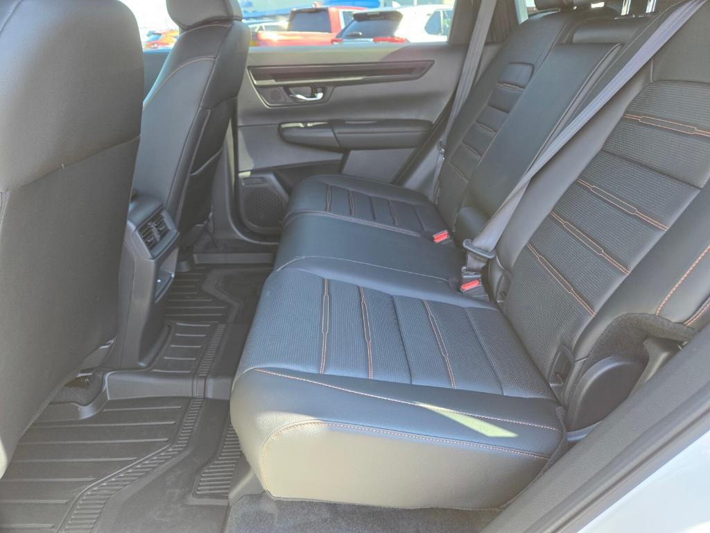 new 2026 Honda CR-V Hybrid car, priced at $43,770