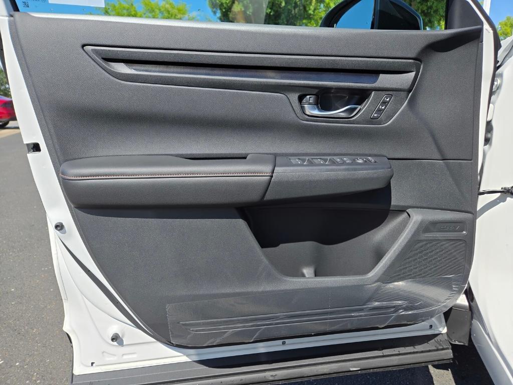 new 2026 Honda CR-V Hybrid car, priced at $43,770