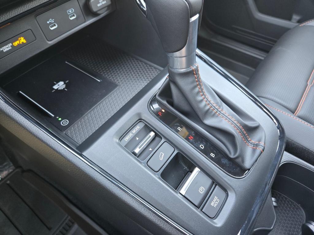 new 2026 Honda CR-V Hybrid car, priced at $43,770